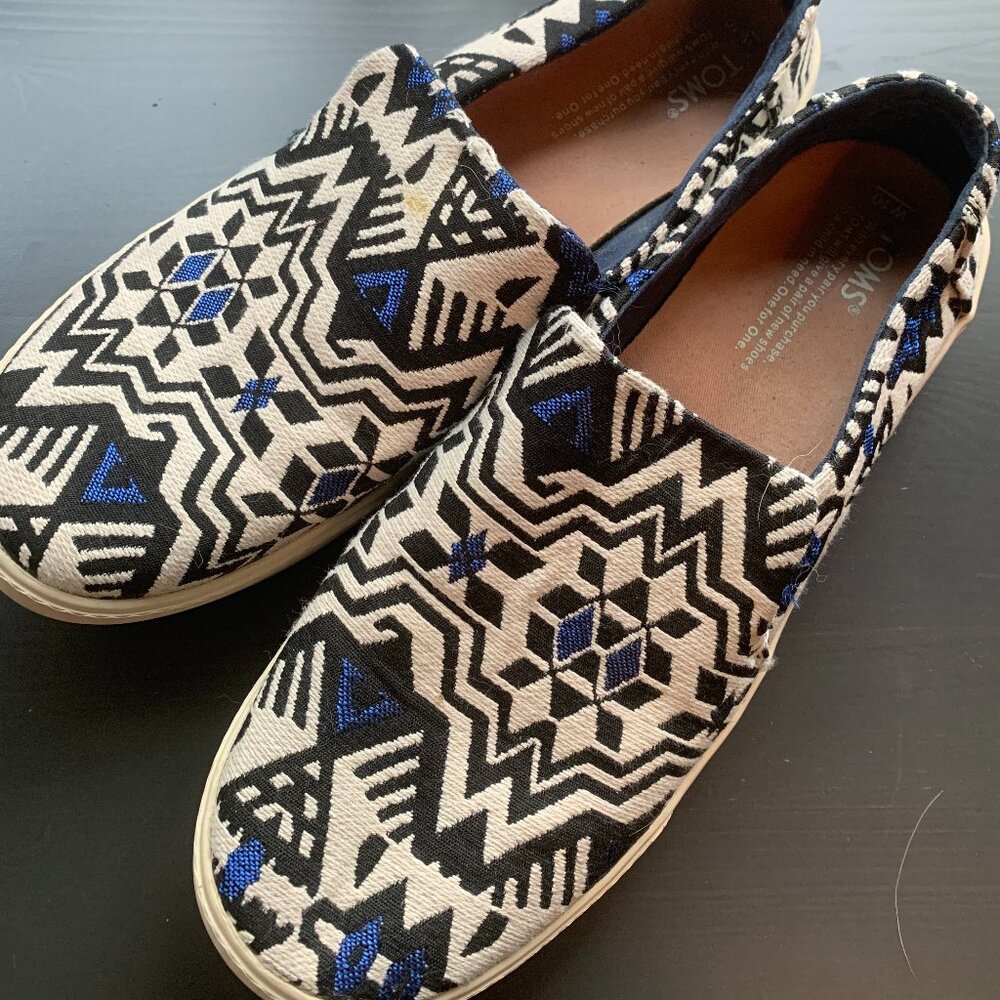 TOMS Stellar Blue Metallic Jacquard Shoes | Women's Size 10 (recommend for 9.5)
